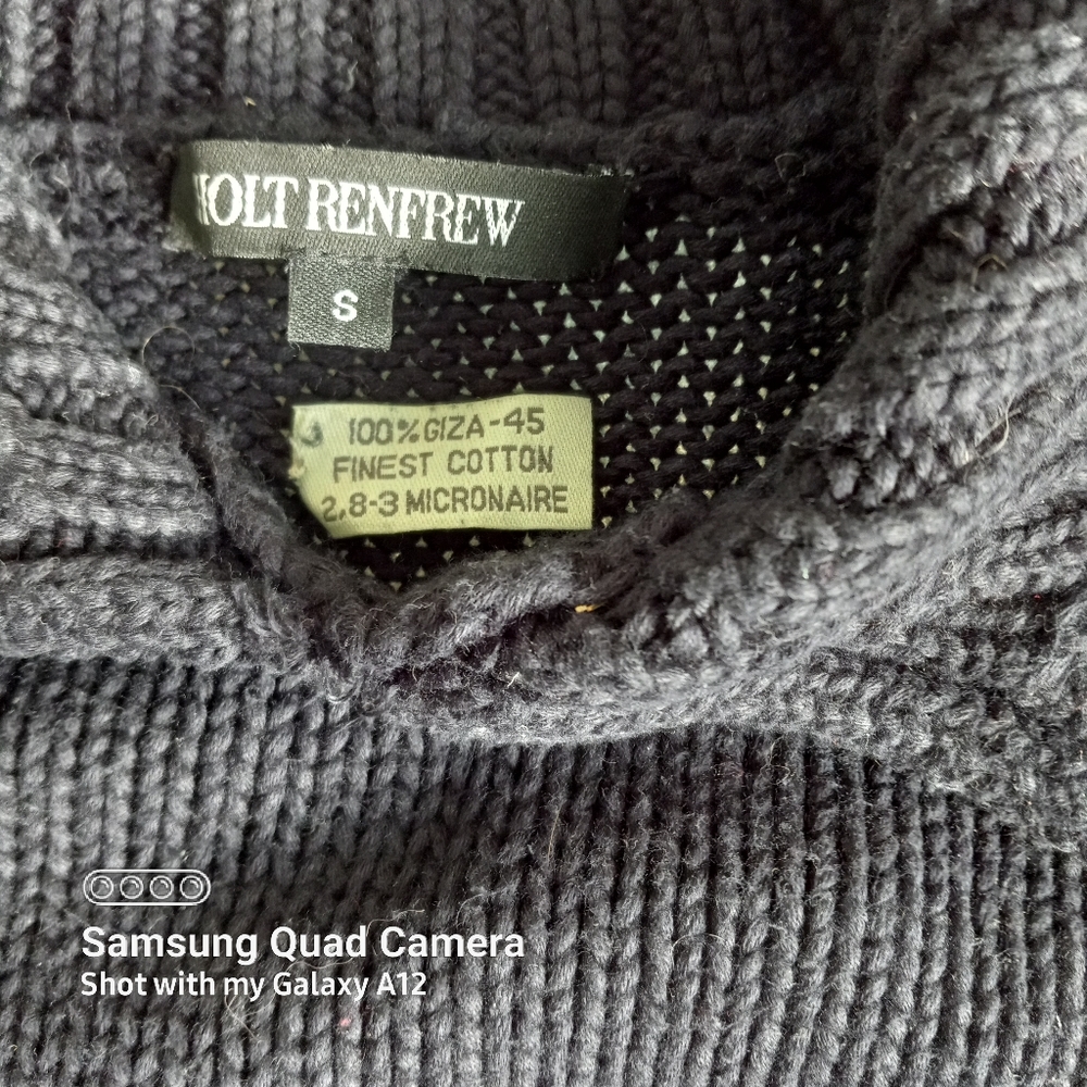 Holt Renfrew Large Collar S size - Picture 6 of 6